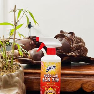 Nước Lau Bàn Thờ