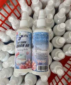 Xịt thơm quần áo